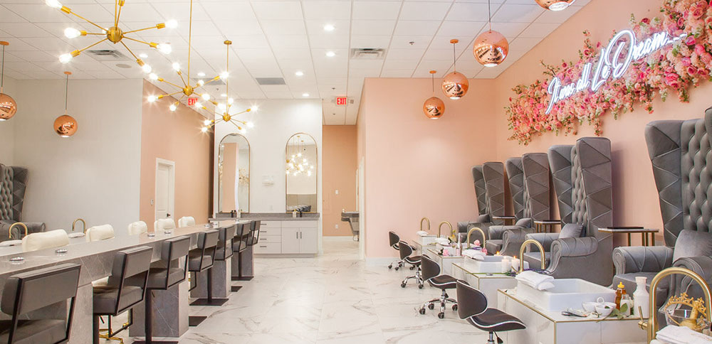 7 Best Nail Salons in Jacksonville, Florida